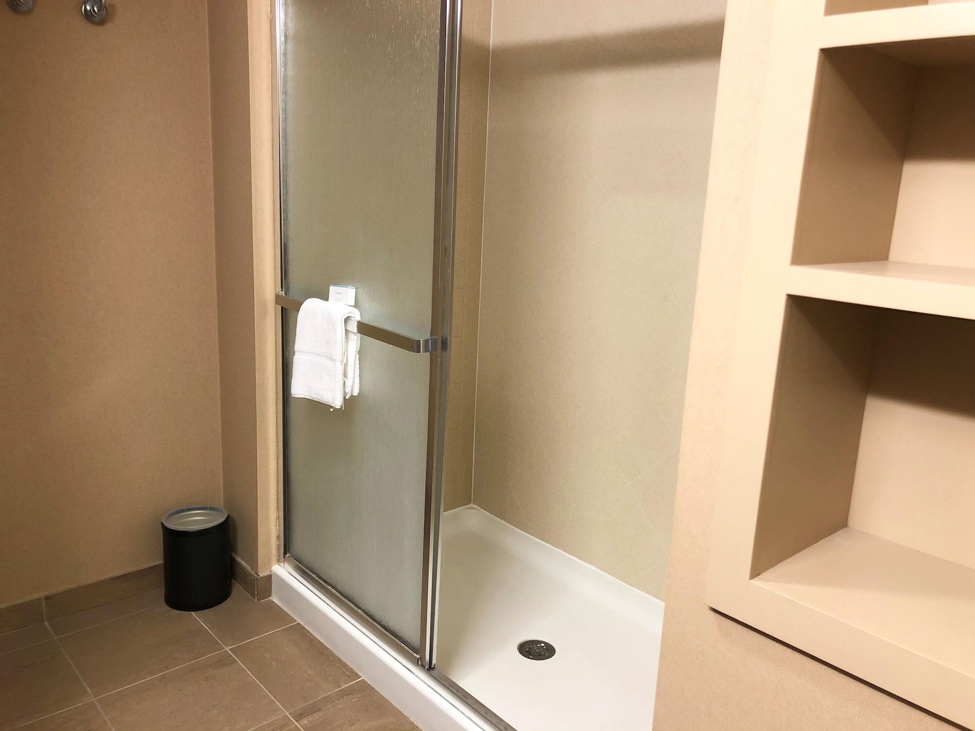 Hampton & Norfolk-airport 3* Norfolk