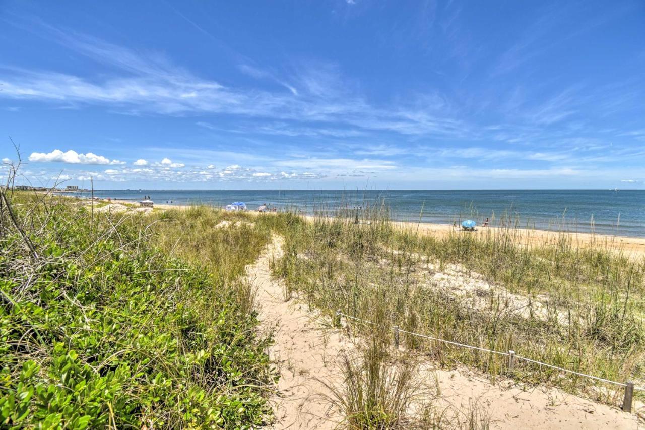 Classic Chesapeake Beachside With Porch!