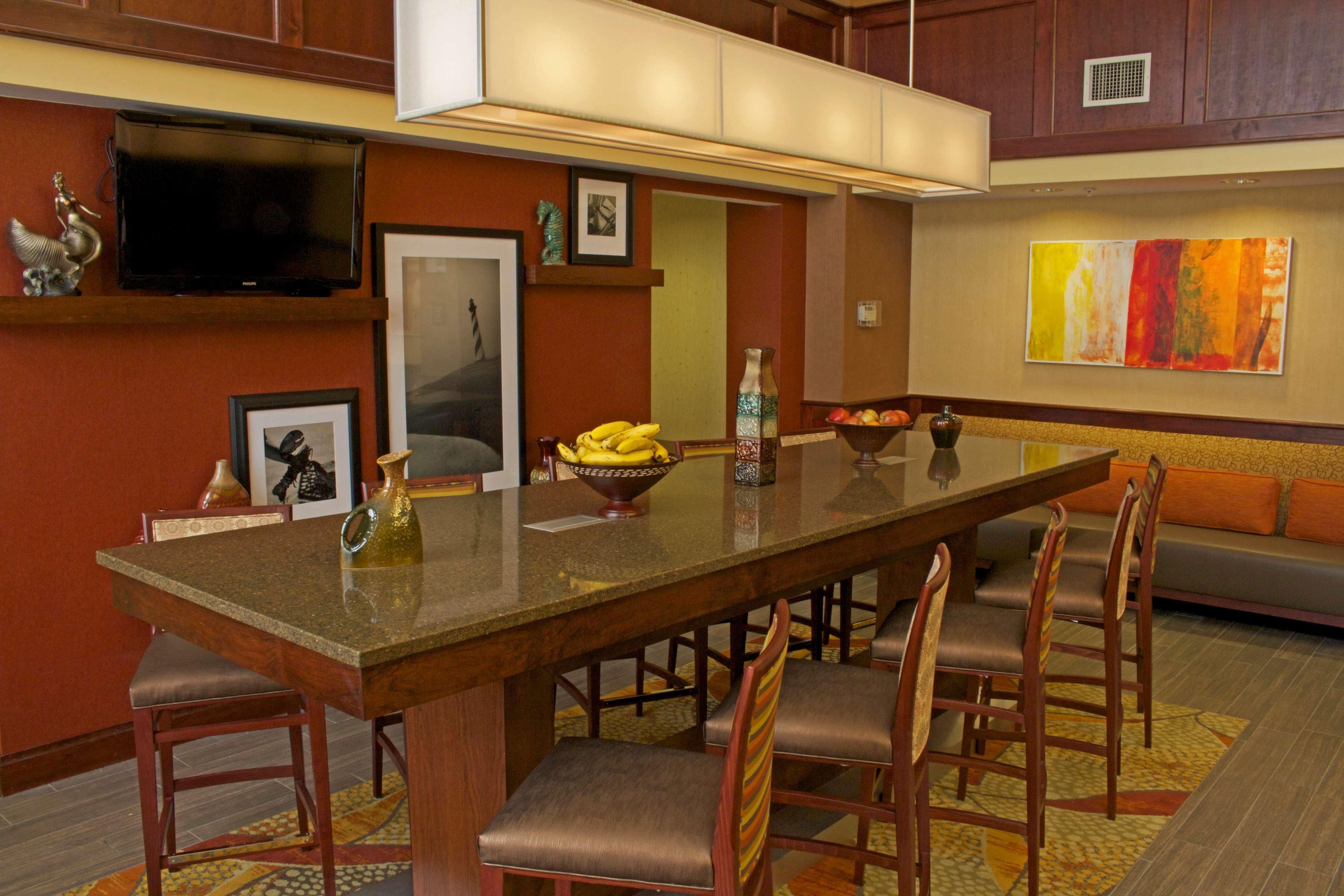Hampton & Norfolk-airport Hotel Norfolk