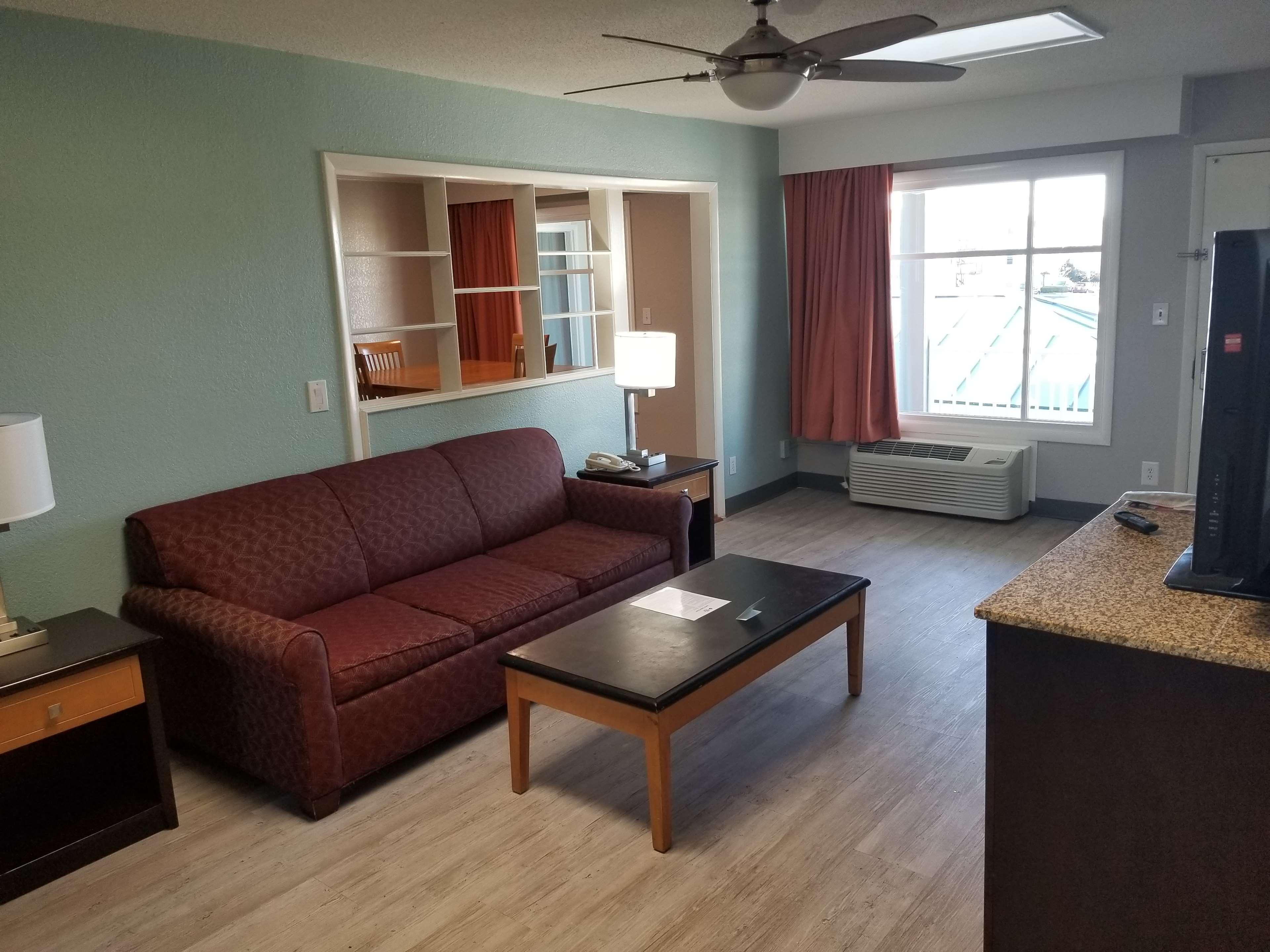 Western Sands & 3* Norfolk