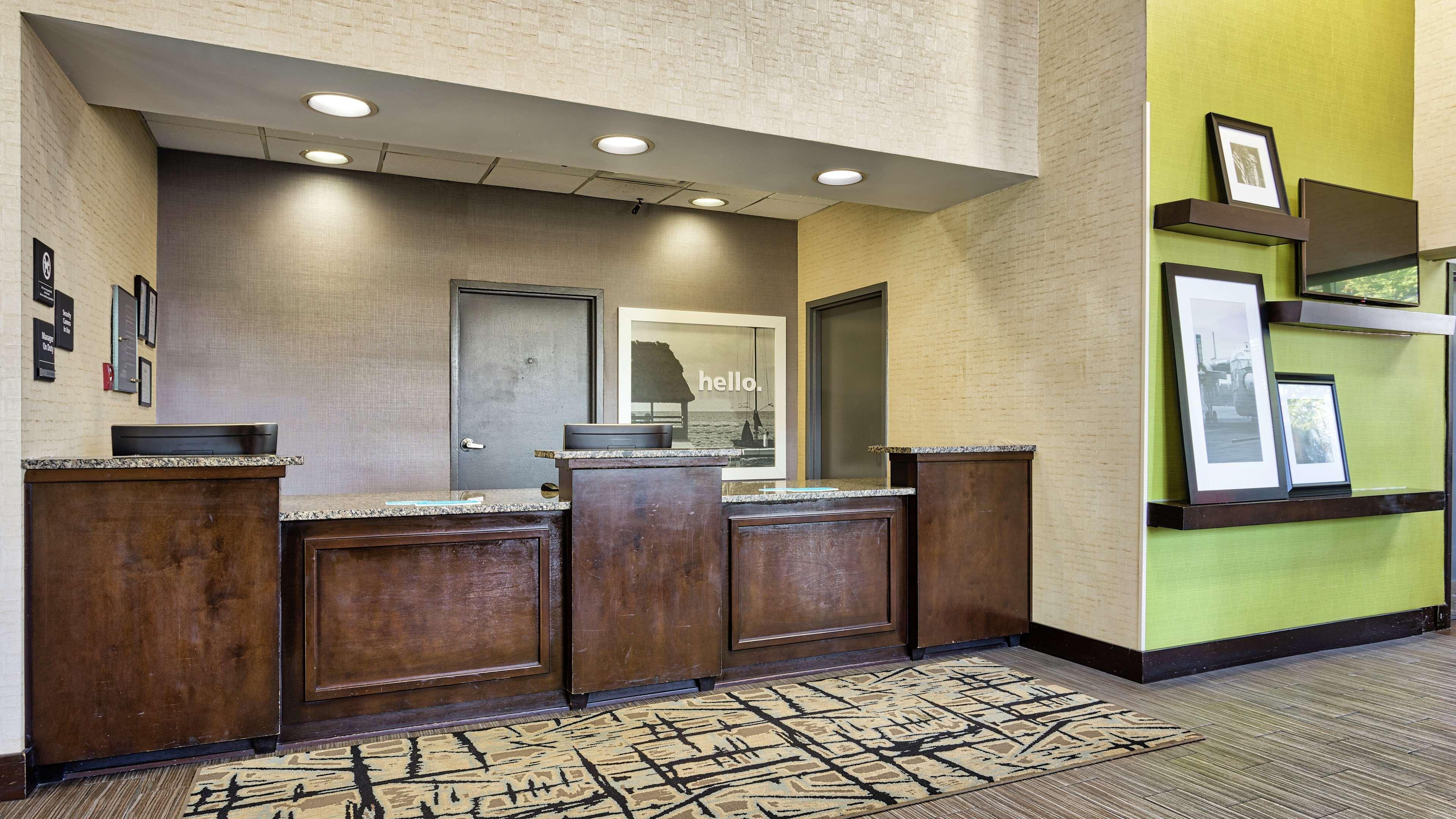Hampton Norfolk-naval Base Hotel Norfolk