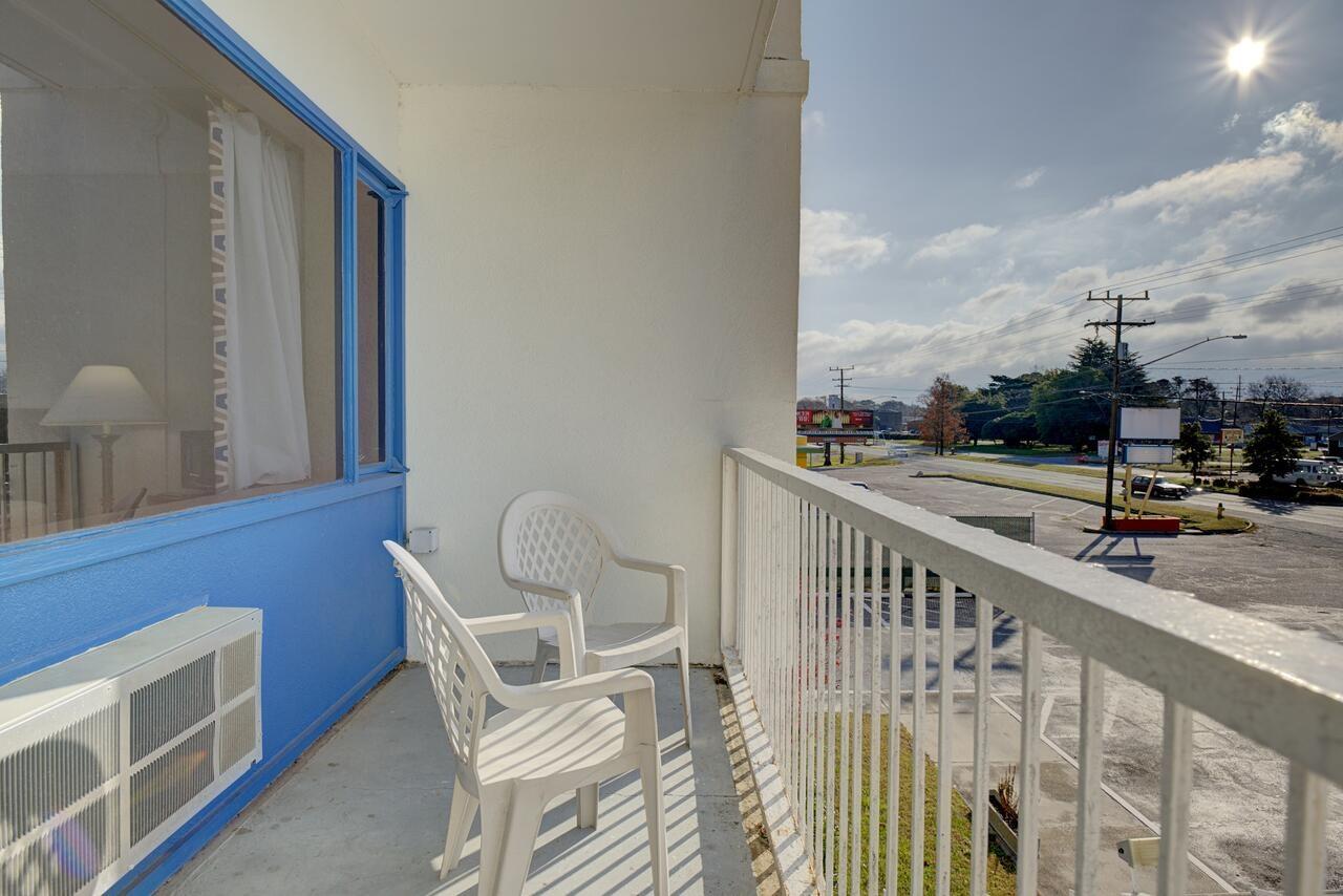 6 Norfolk, Va East Little Creek