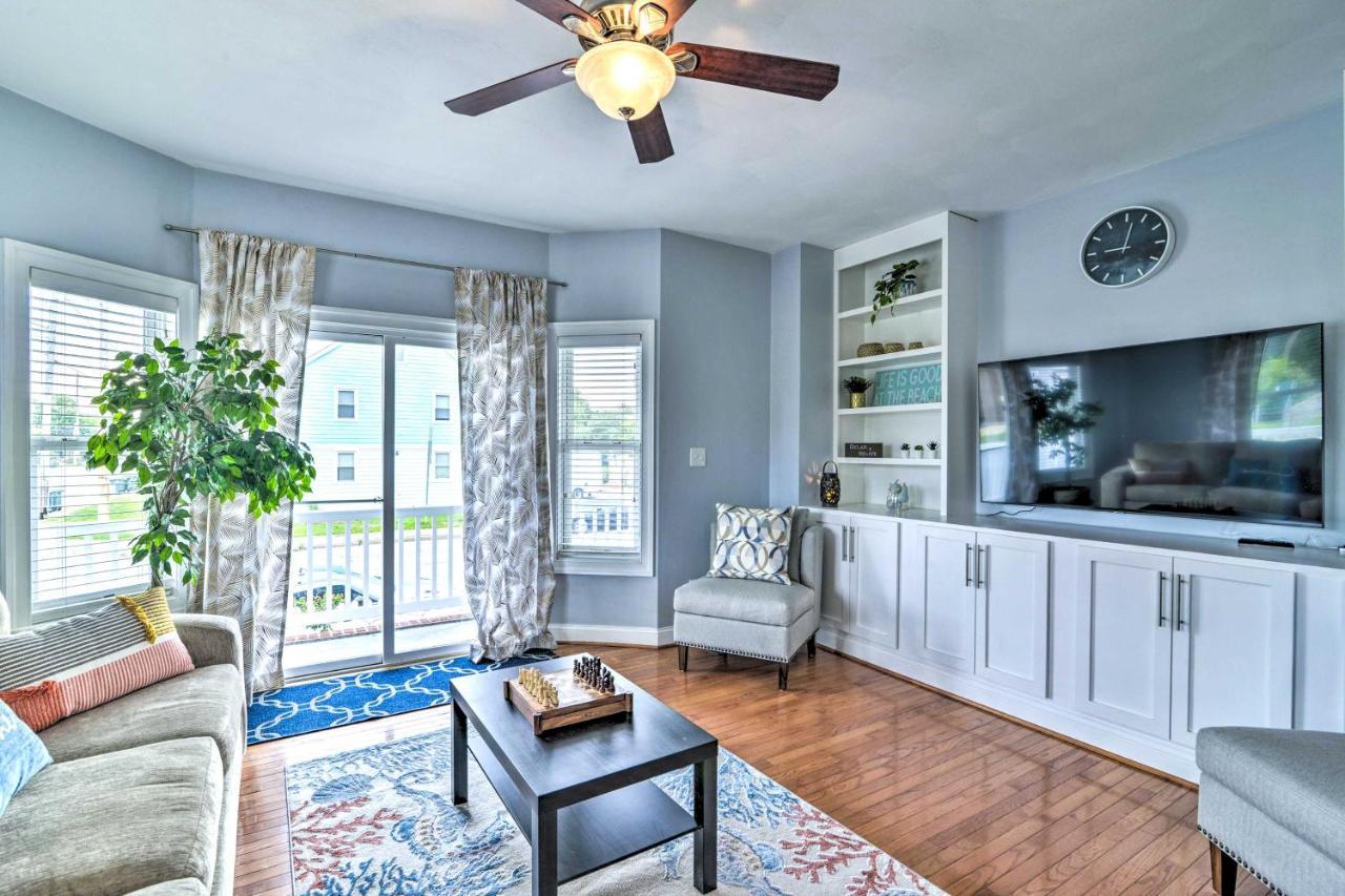 Holiday home Inviting Family Retreat 1 Block To Beach!