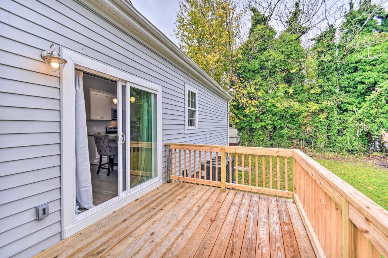 Bright With Deck Less Than 3 Mi To Town! Holiday home Norfolk
