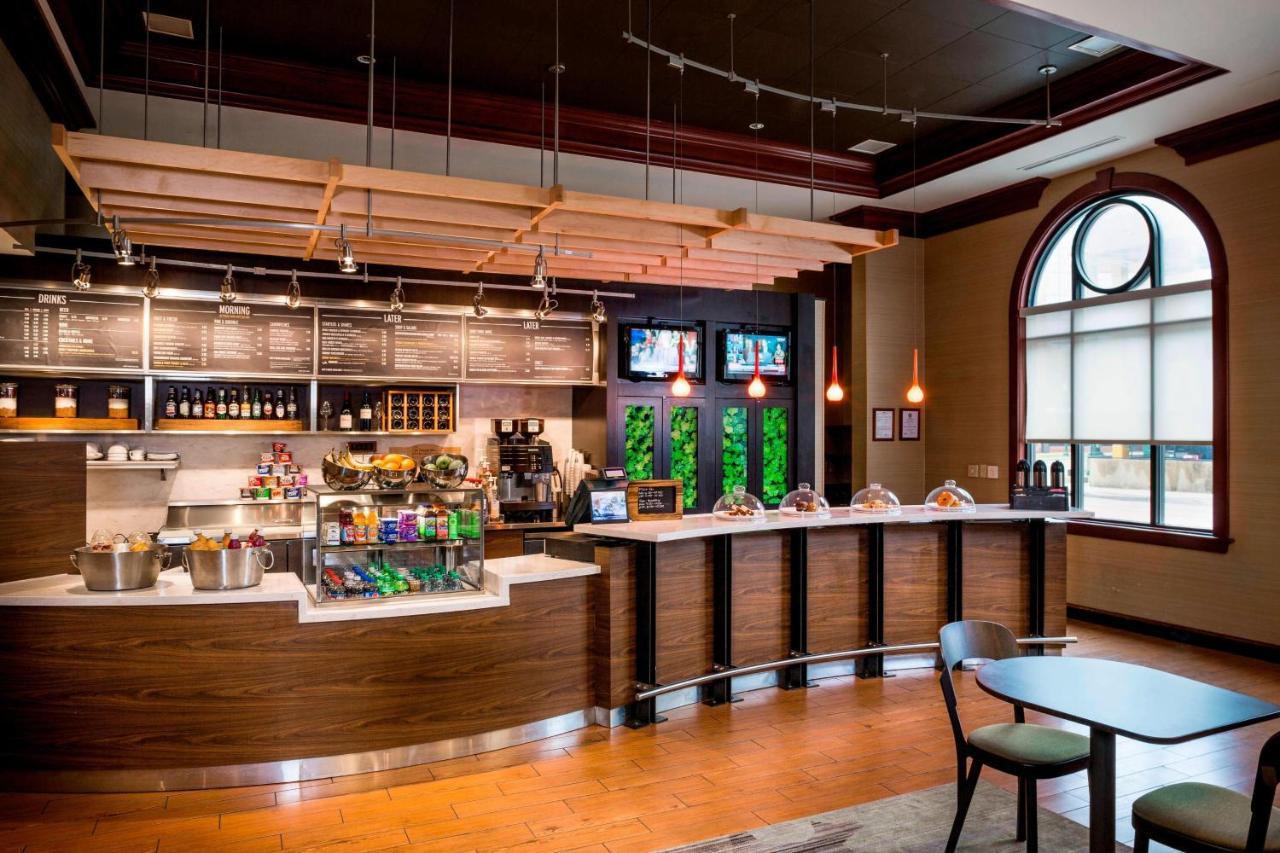 Hotel Courtyard By Marriott Downtown Norfolk