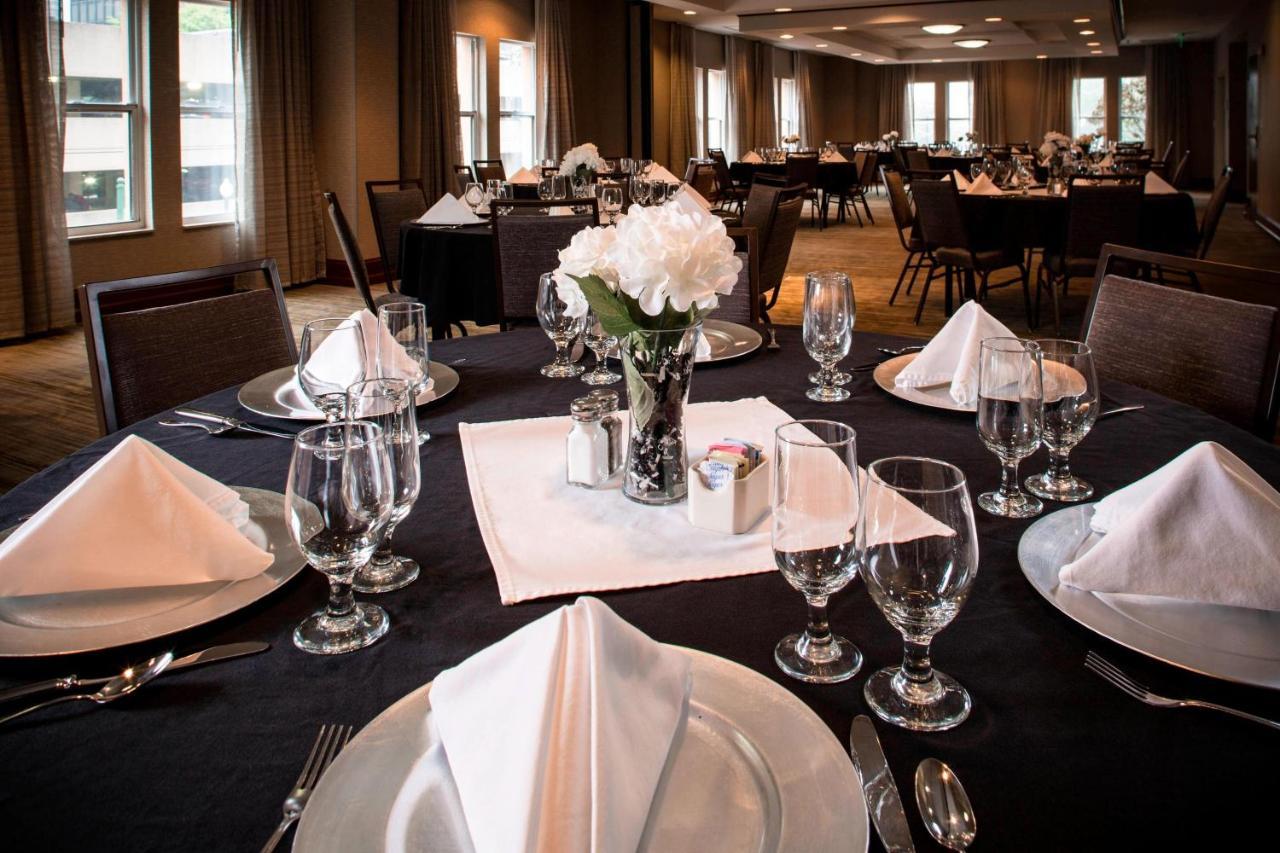Hotel Courtyard By Marriott Downtown Norfolk