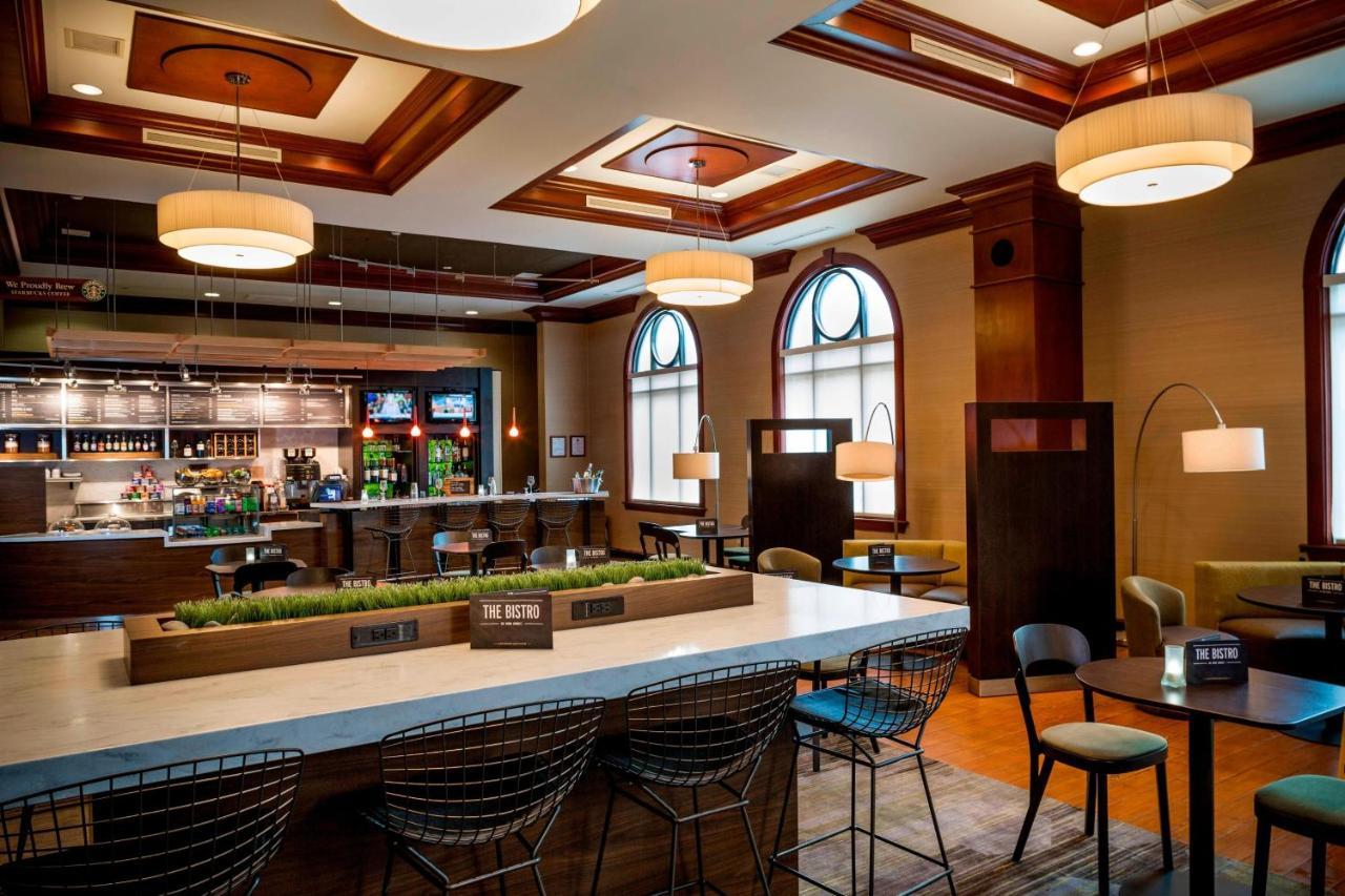 Hotel Courtyard By Marriott Downtown