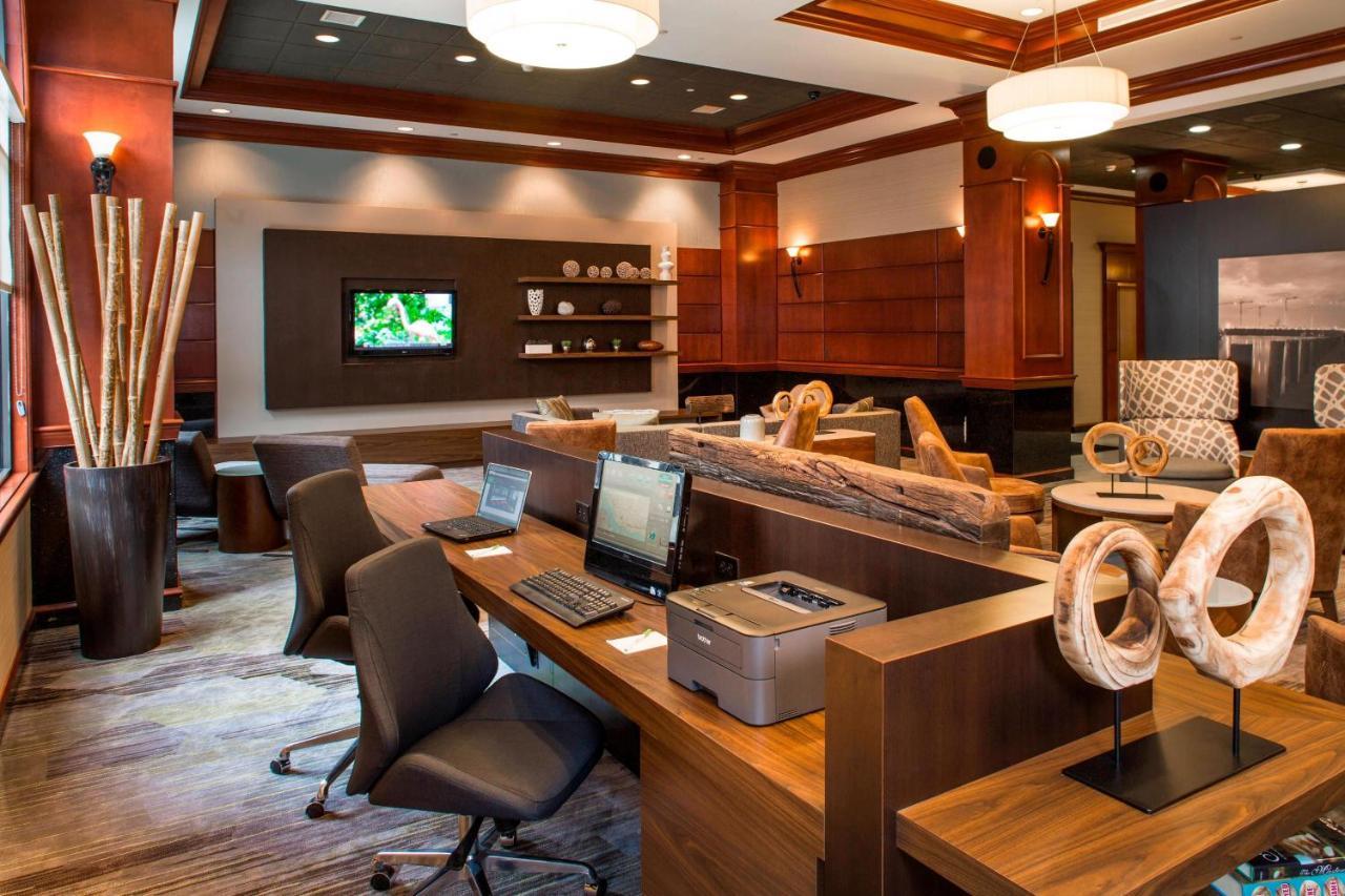 Hotel Courtyard By Marriott Downtown 3*
