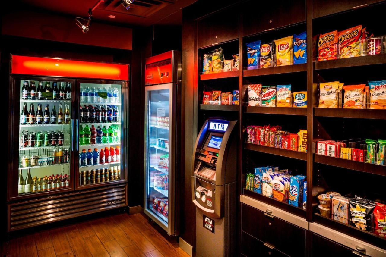 Courtyard By Marriott Downtown 3*