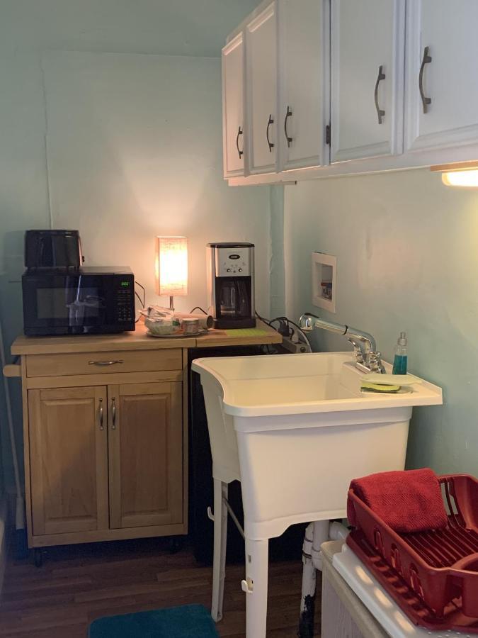 Apartment Cozy - Pet Friendly, Side Apts