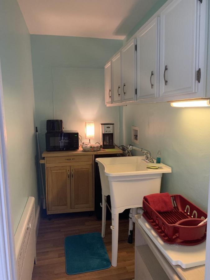 Cozy - Pet Friendly, Side Apts Norfolk