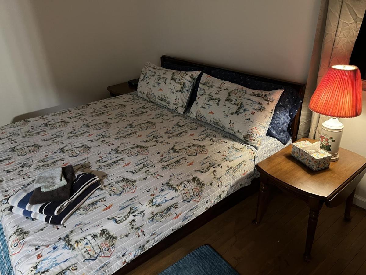 Boat House Ground Floor #2 - 1 Bedroom Waterfront, Wifi Apts Norfolk