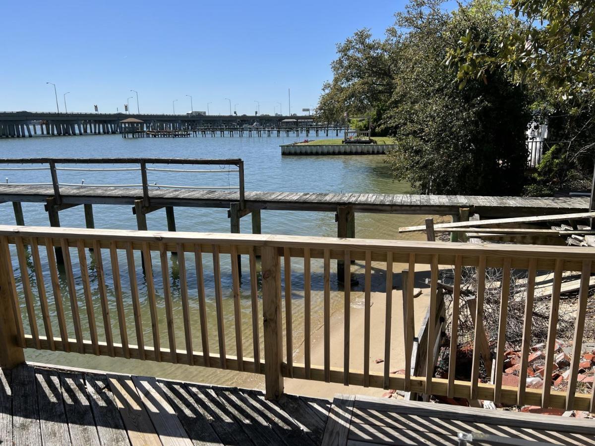 Apartment Boat House - Water Front Pets Wifi Smart Tv Apts Norfolk