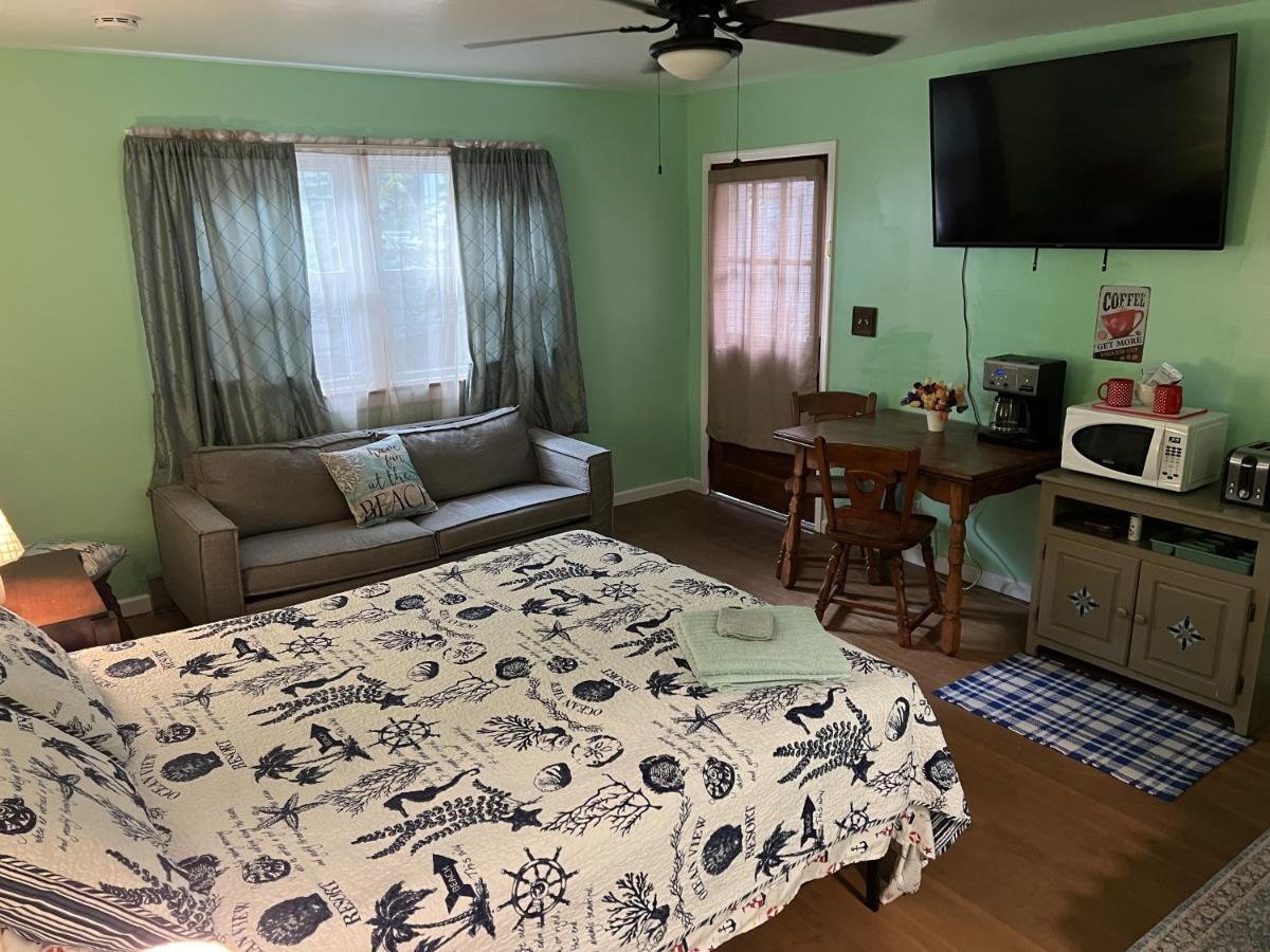 Apartment Boat House - Water Front Pets Wifi Smart Tv Apts Norfolk