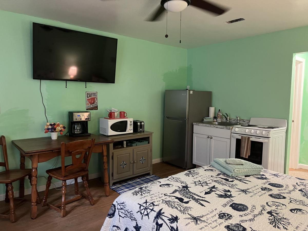 Boat House - Water Front Pets Wifi Smart Tv Apts * Norfolk