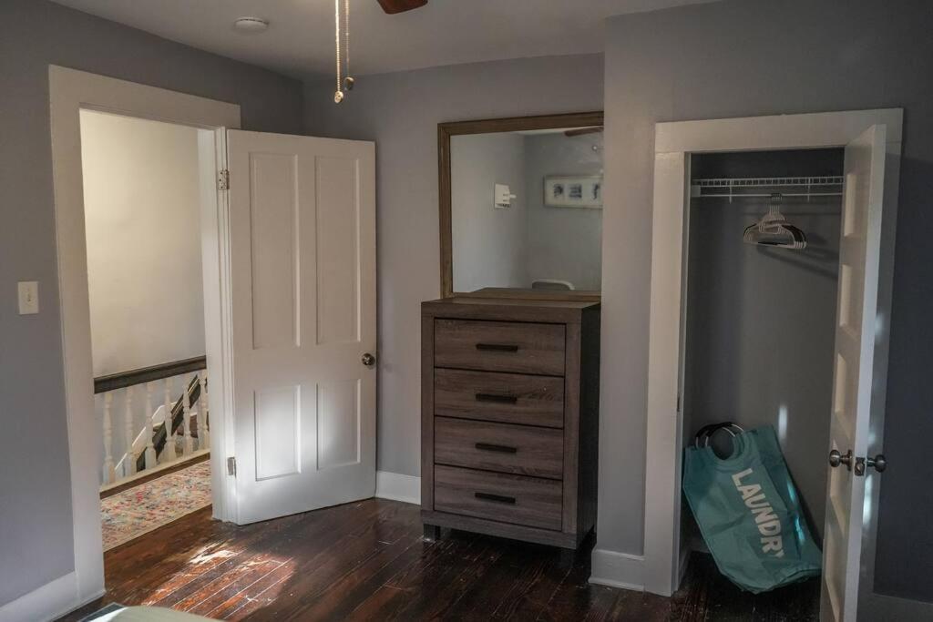 Historic Coastal Haven- Pet Friendly Fast Wi-fi * Norfolk