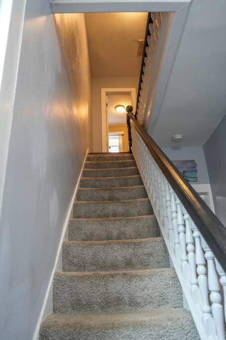 Historic Coastal Haven- Pet Friendly Fast Wi-fi Holiday home