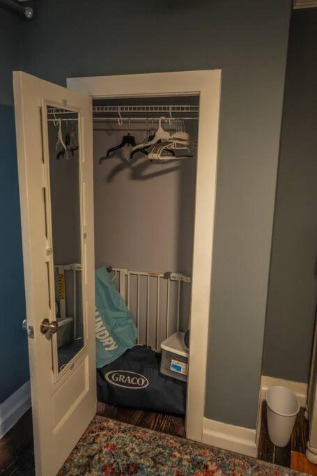 Historic Coastal Haven- Pet Friendly Fast Wi-fi * Norfolk