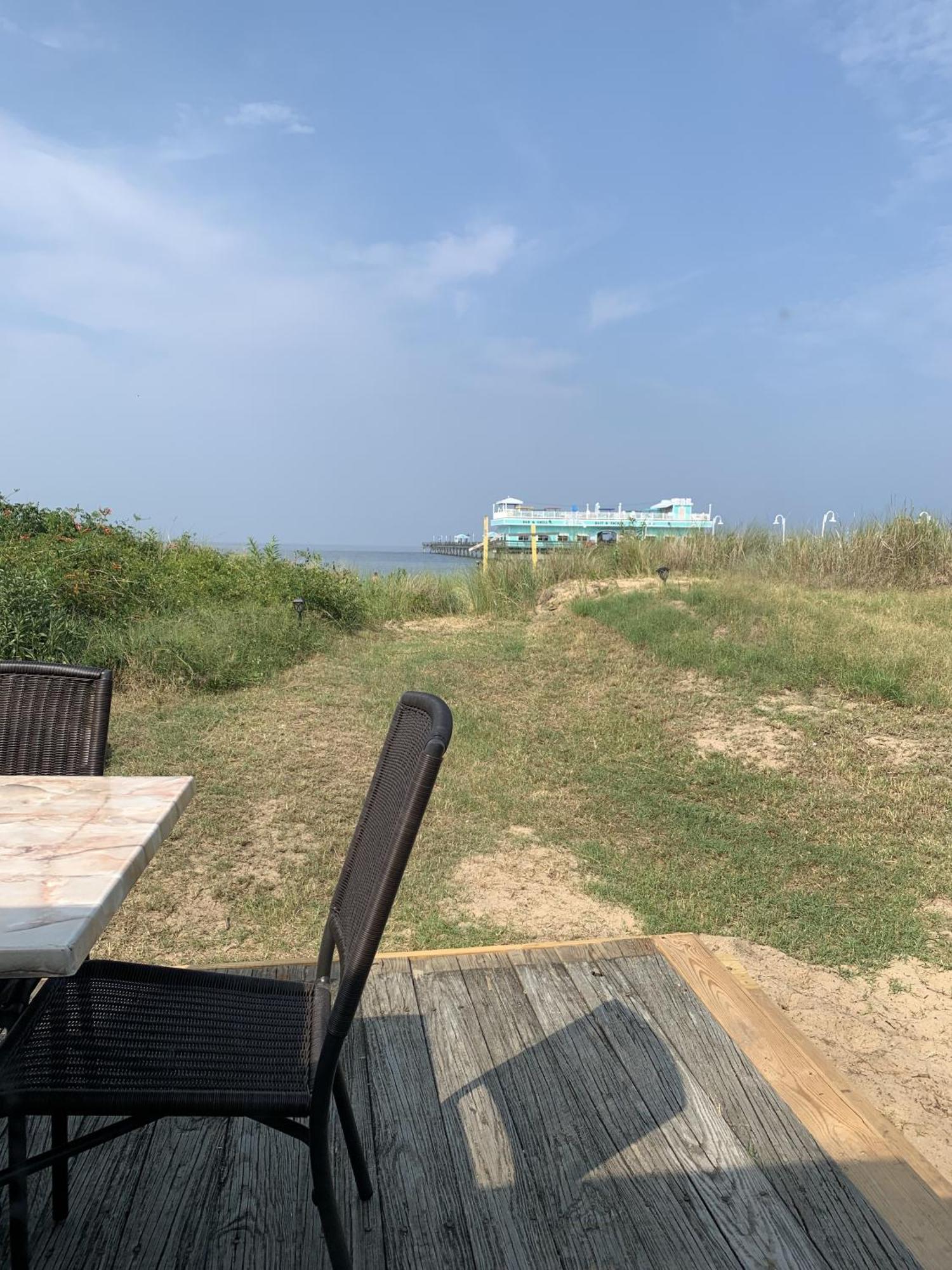 Beachfront Location In Ocean View! Norfolk