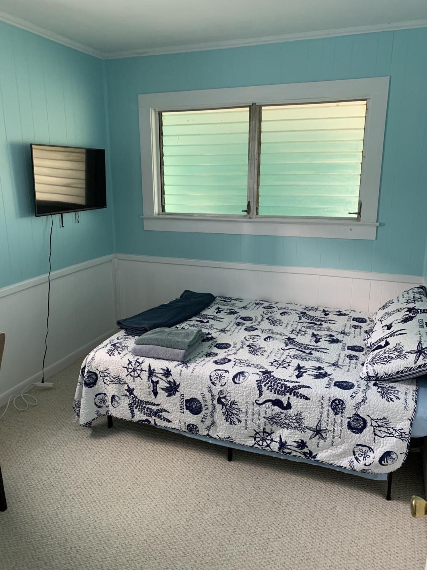 Beachfront Location In Ocean View! Norfolk