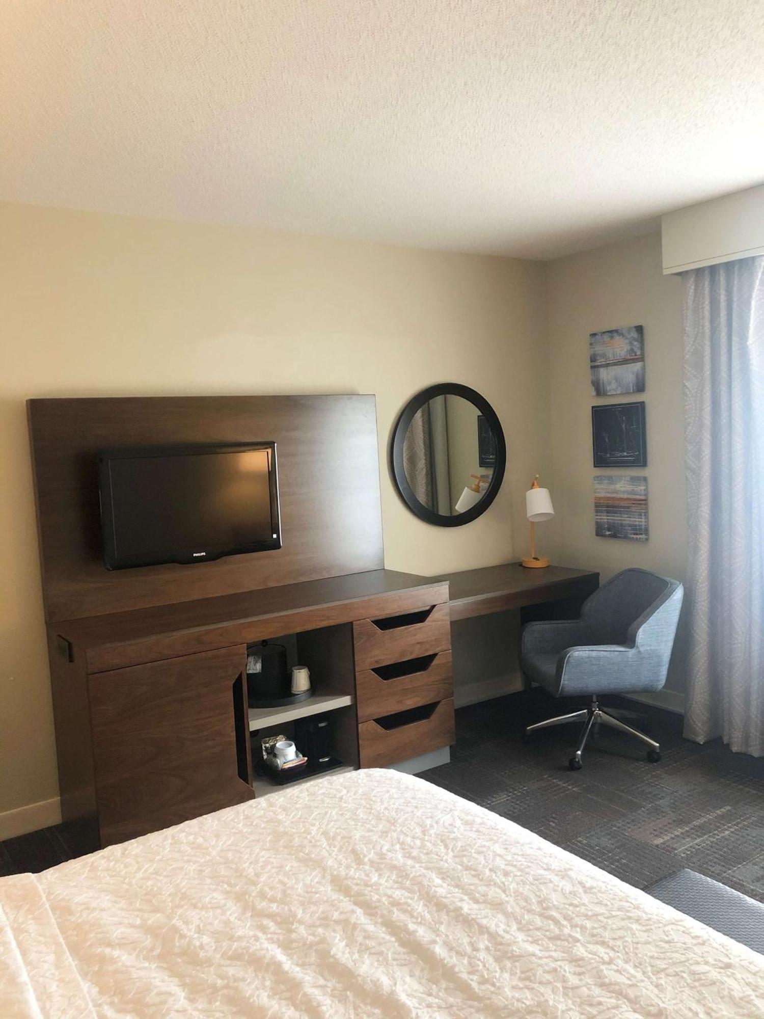 Hotel Hampton & Norfolk-airport