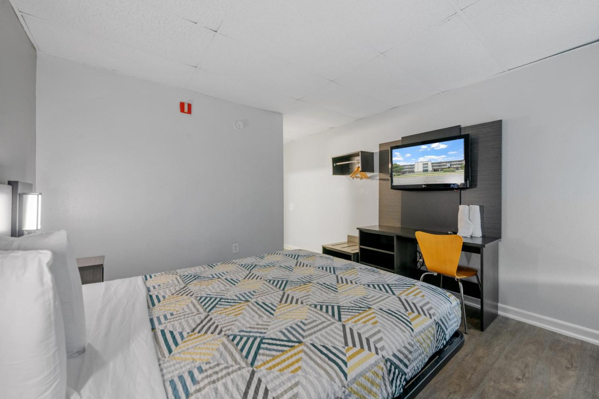 Hotel Budget Inn-norfolk, Va - Oceanview