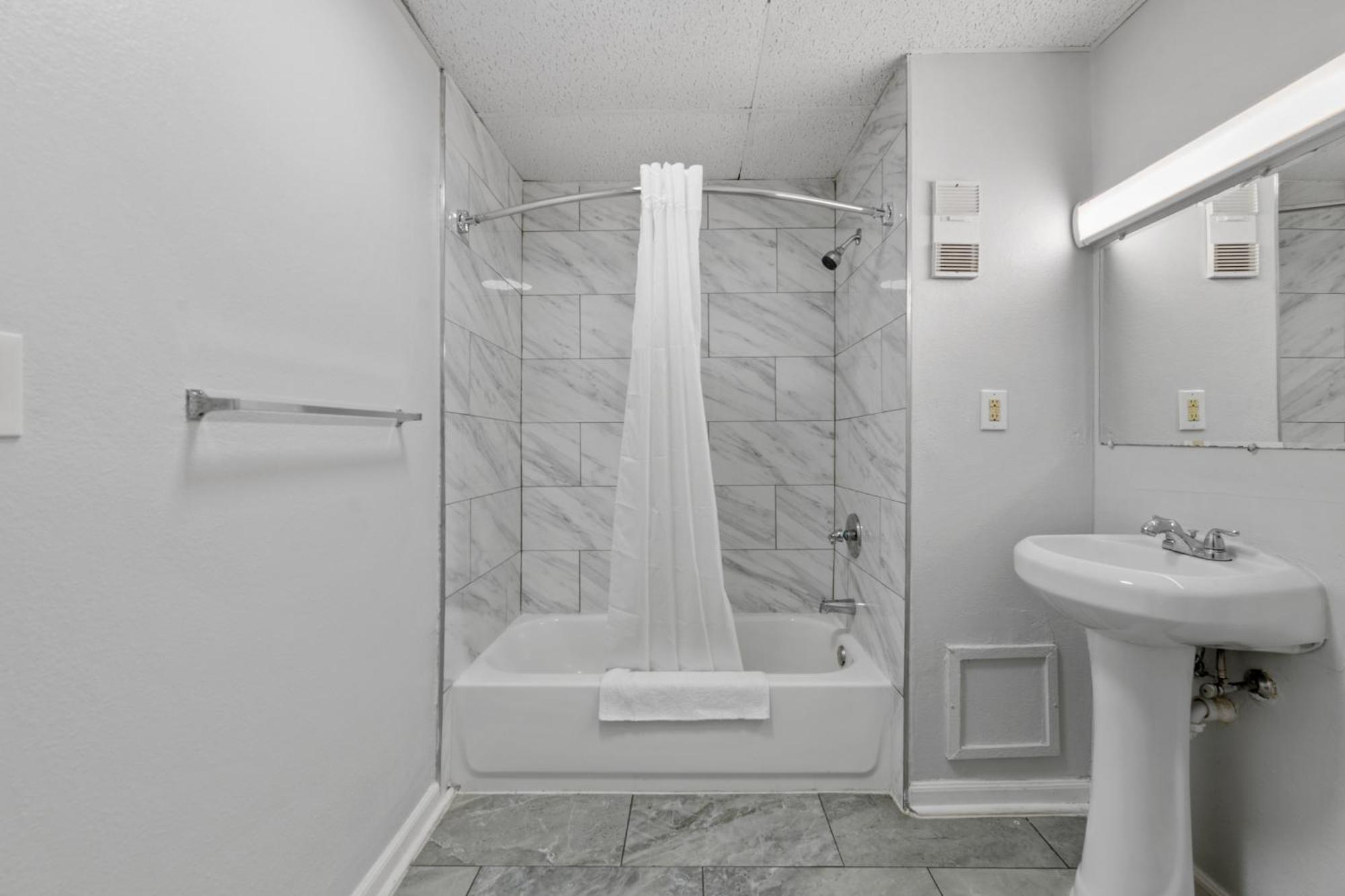 Budget Inn-norfolk, Va - Oceanview 2*