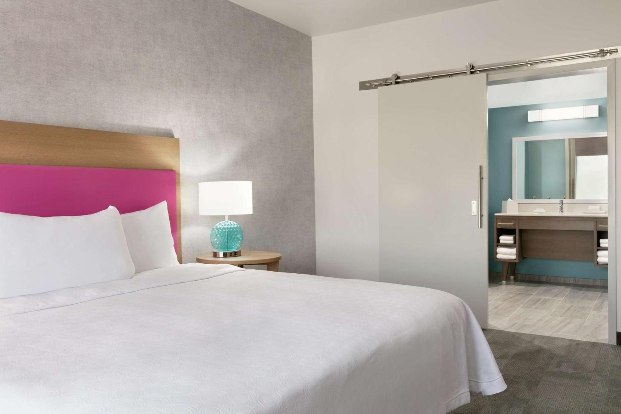 Home2 By Hilton Airport Hotel