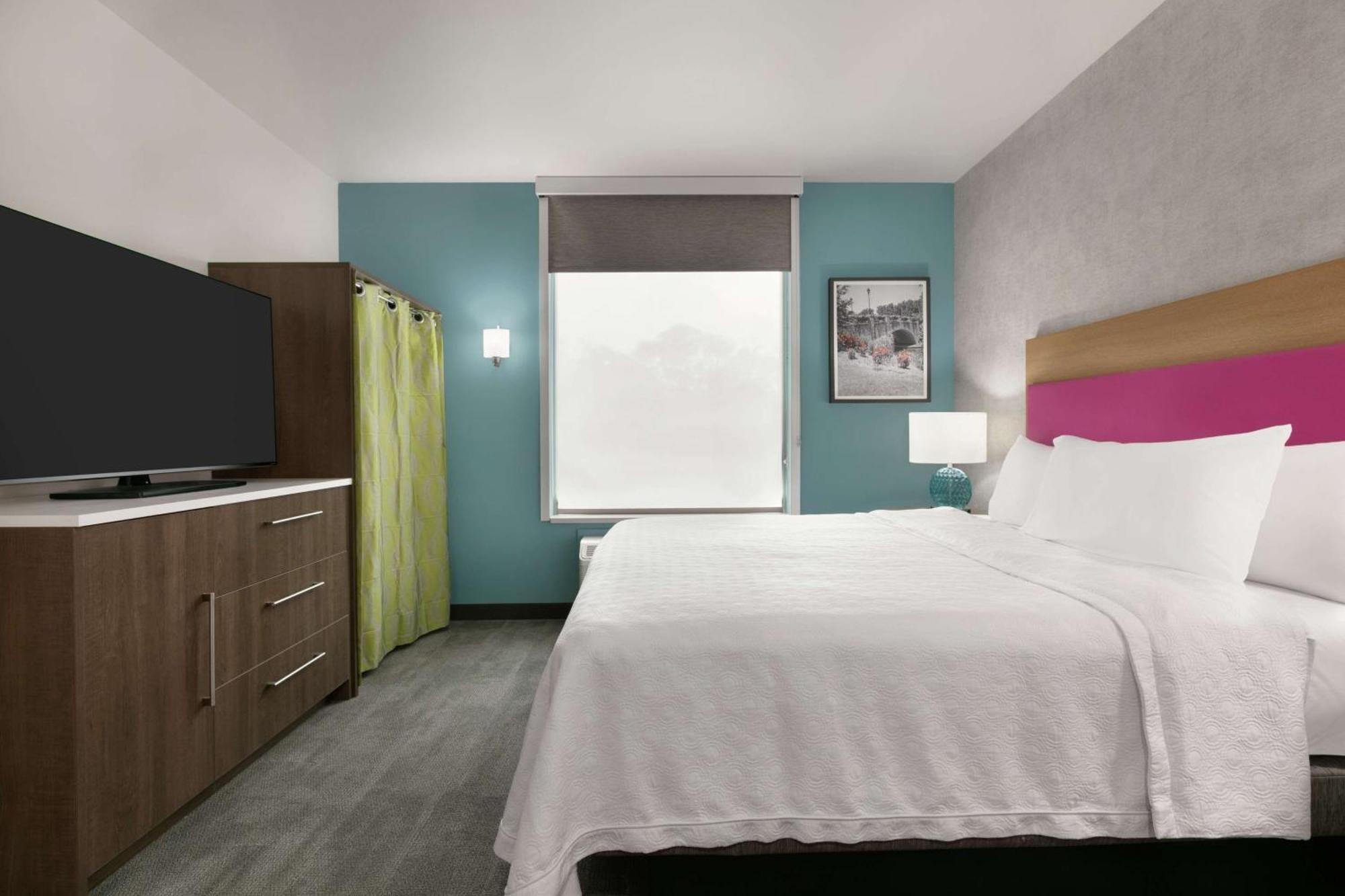 Home2 By Hilton Airport Hotel
