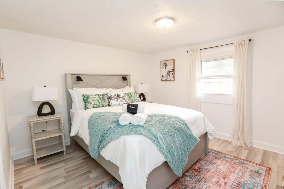Apartment Sojourn Beachside Hideaway 2 Br *