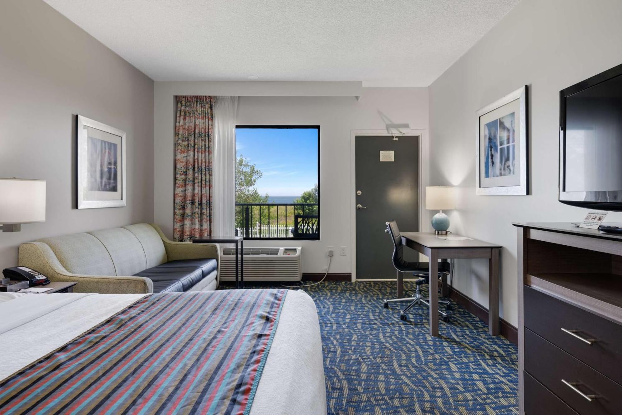 Western Sands & Hotel 3*