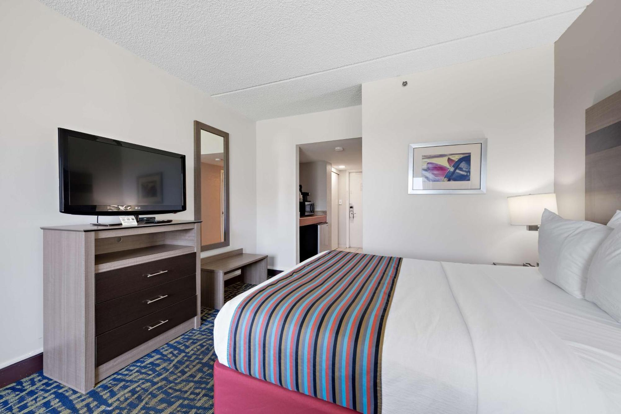 Western Sands & Hotel 3*