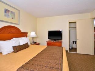 Hotel Western Sands &