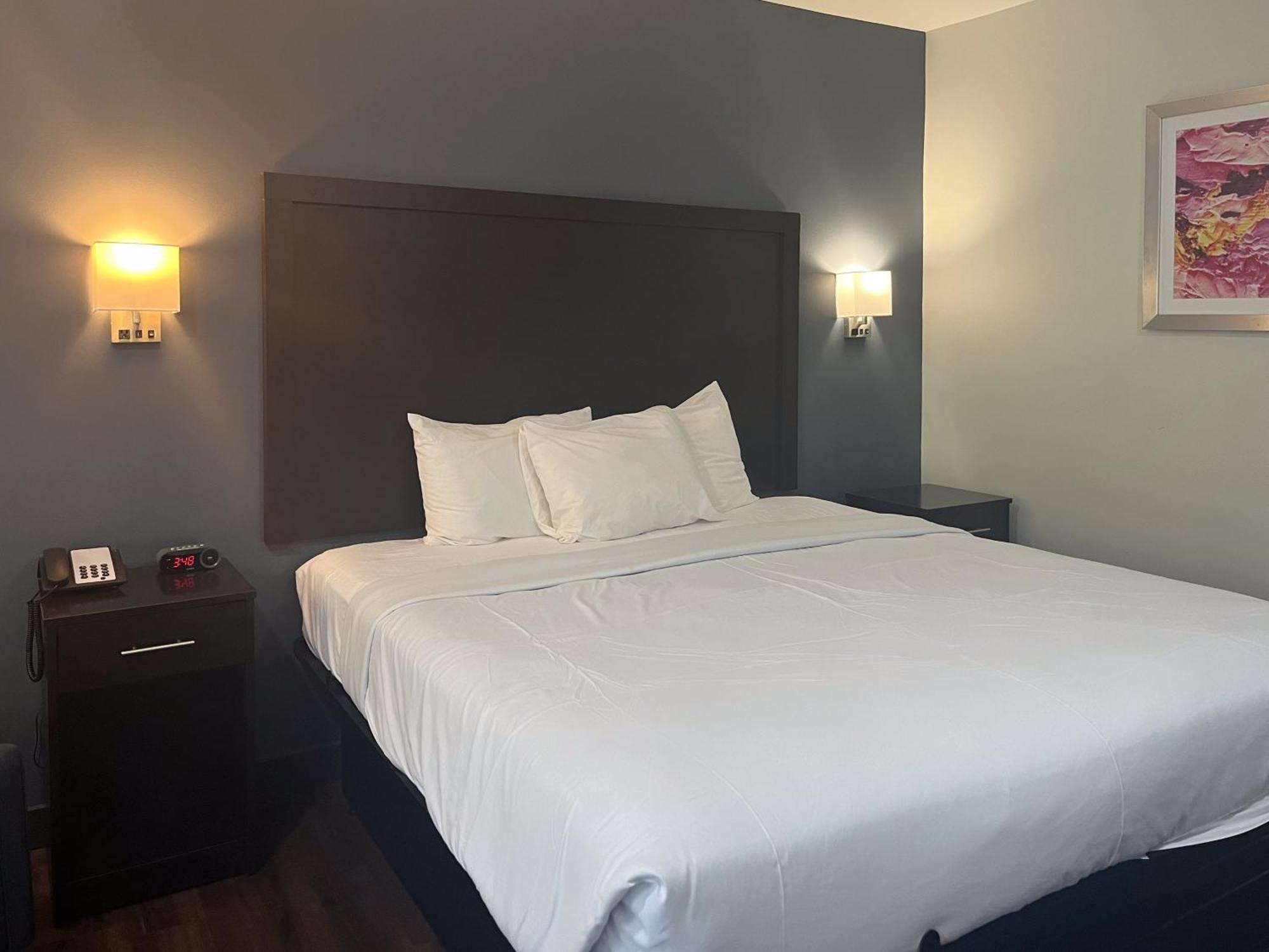 Hotel 6 Norfolk, Va East Little Creek Norfolk