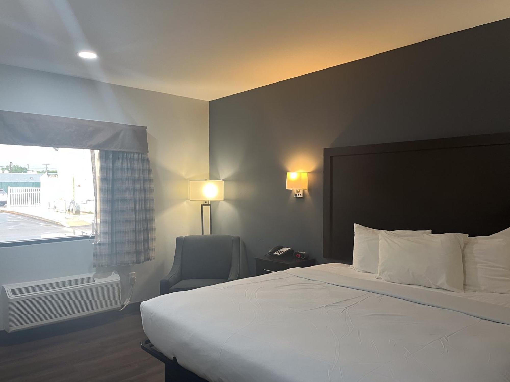 Hotel 6 Norfolk, Va East Little Creek 2*