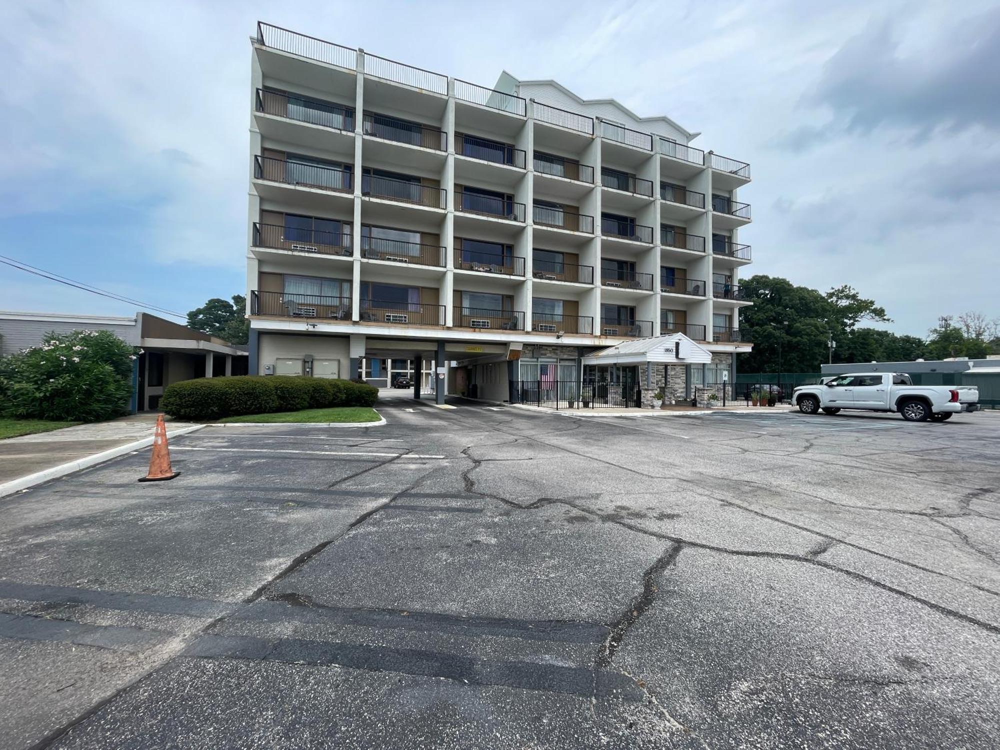 6 Norfolk, Va East Little Creek 2* Norfolk