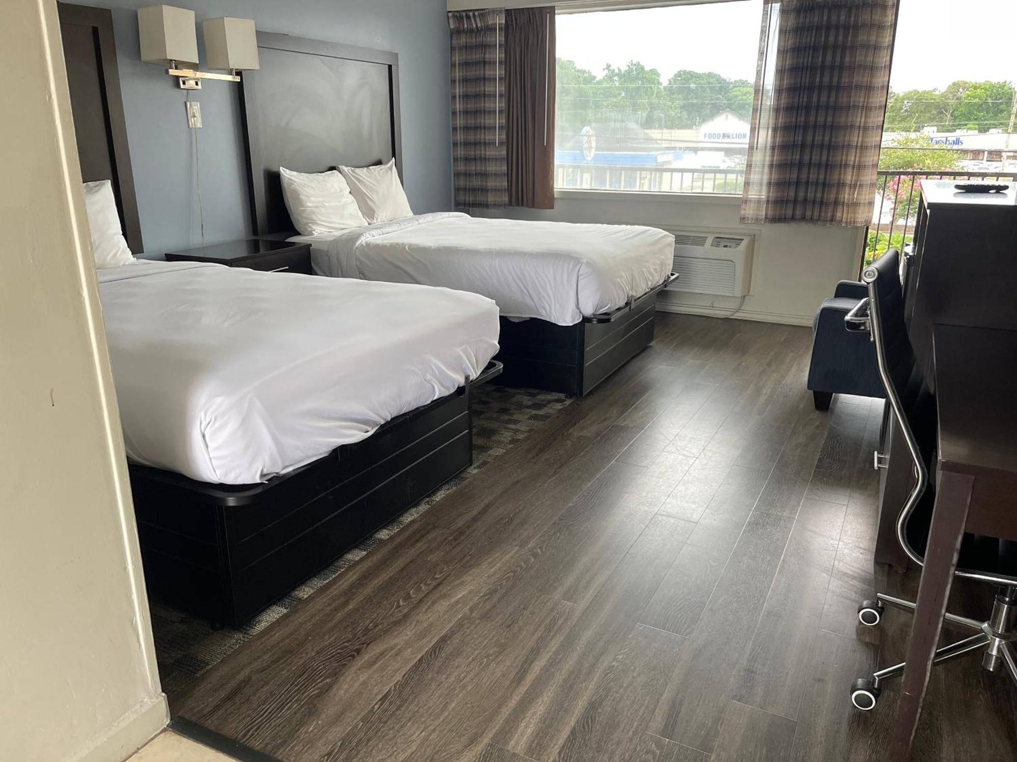Hotel 6 Norfolk, Va East Little Creek