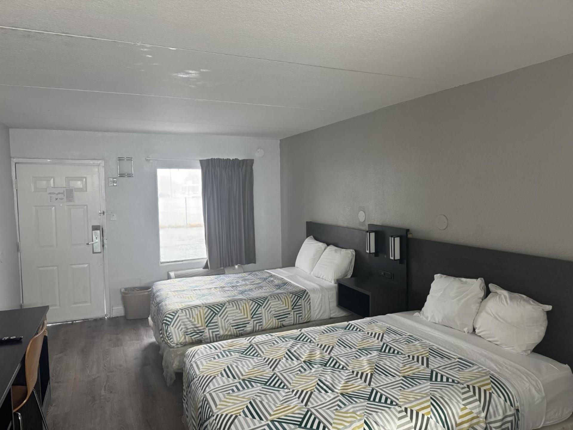 Hotel 6-norfolk, Va