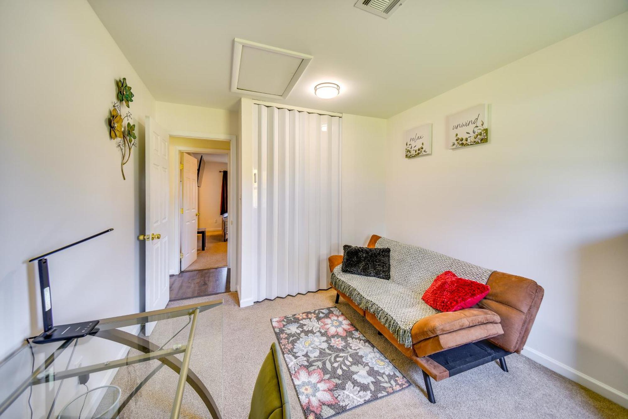 Vacation Patio, 3 Mi To Beaches! Holiday home *