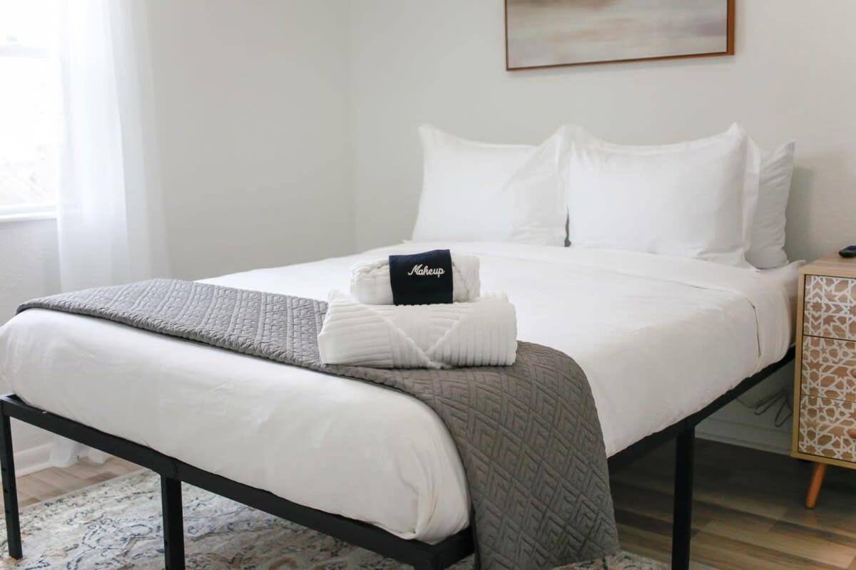 Sojourn Bayside 2 Bedroom Apartment *