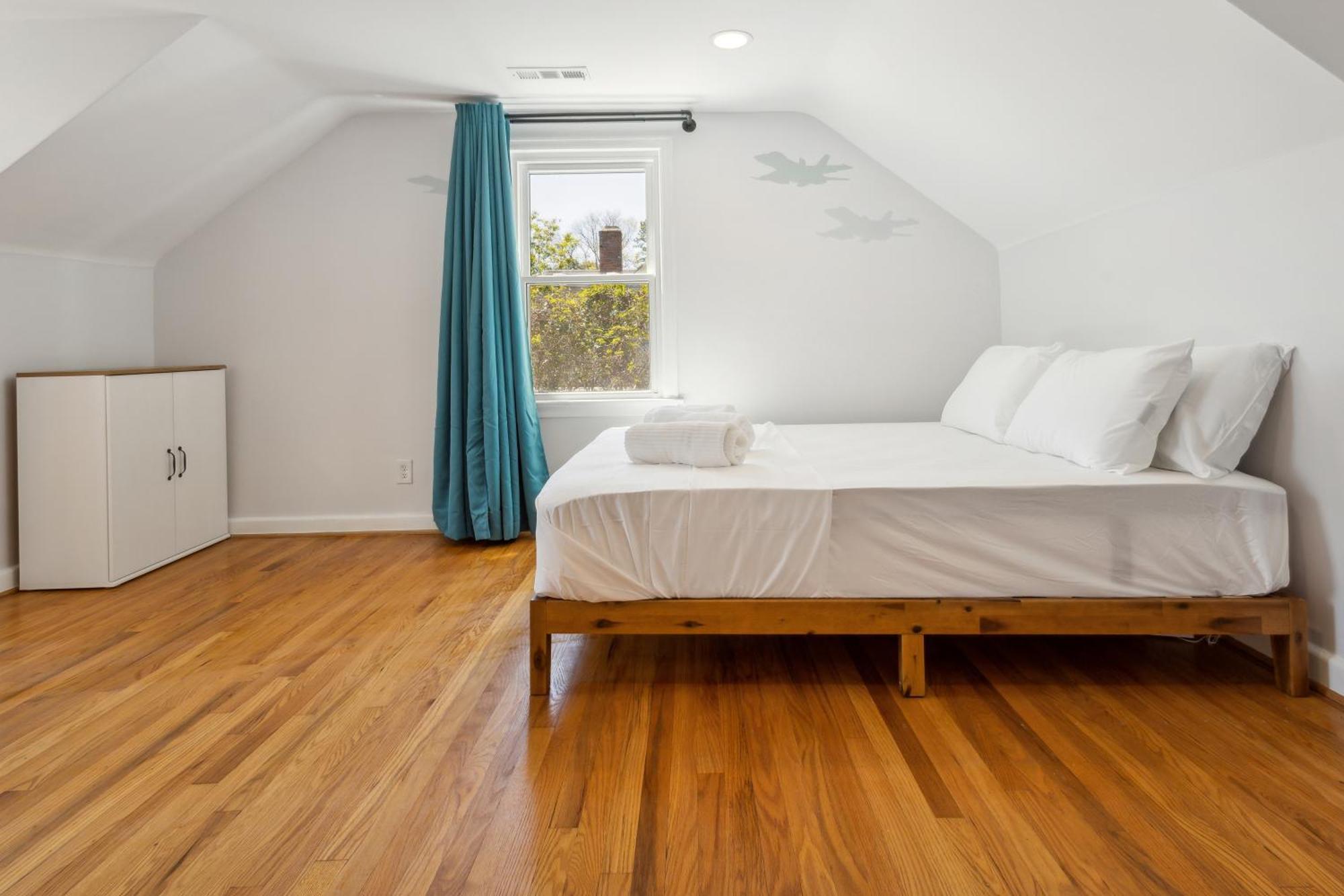 Apartment Tog Gun R&r Norfolk