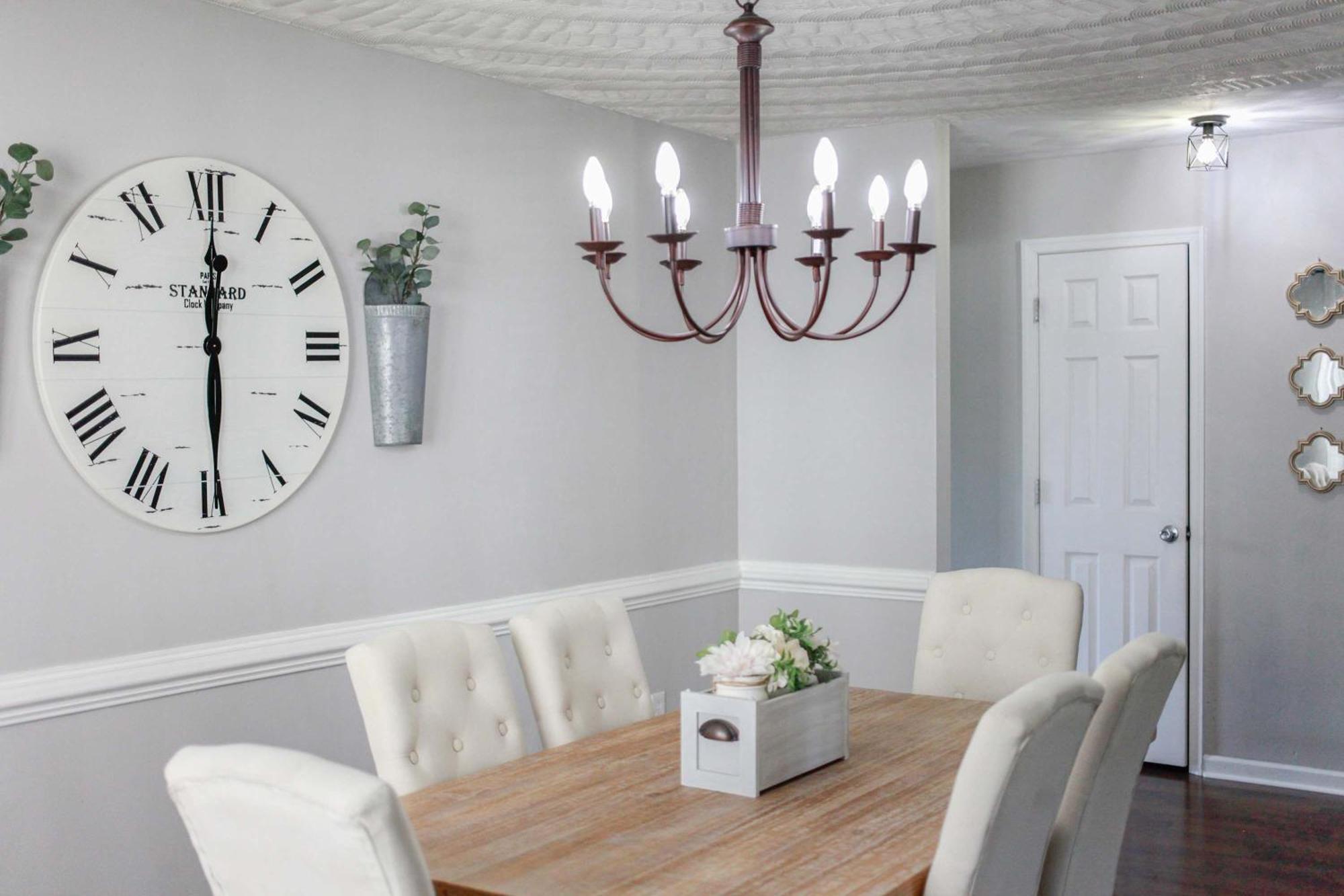 Apartment Sojourn Family Sleeps 6 *