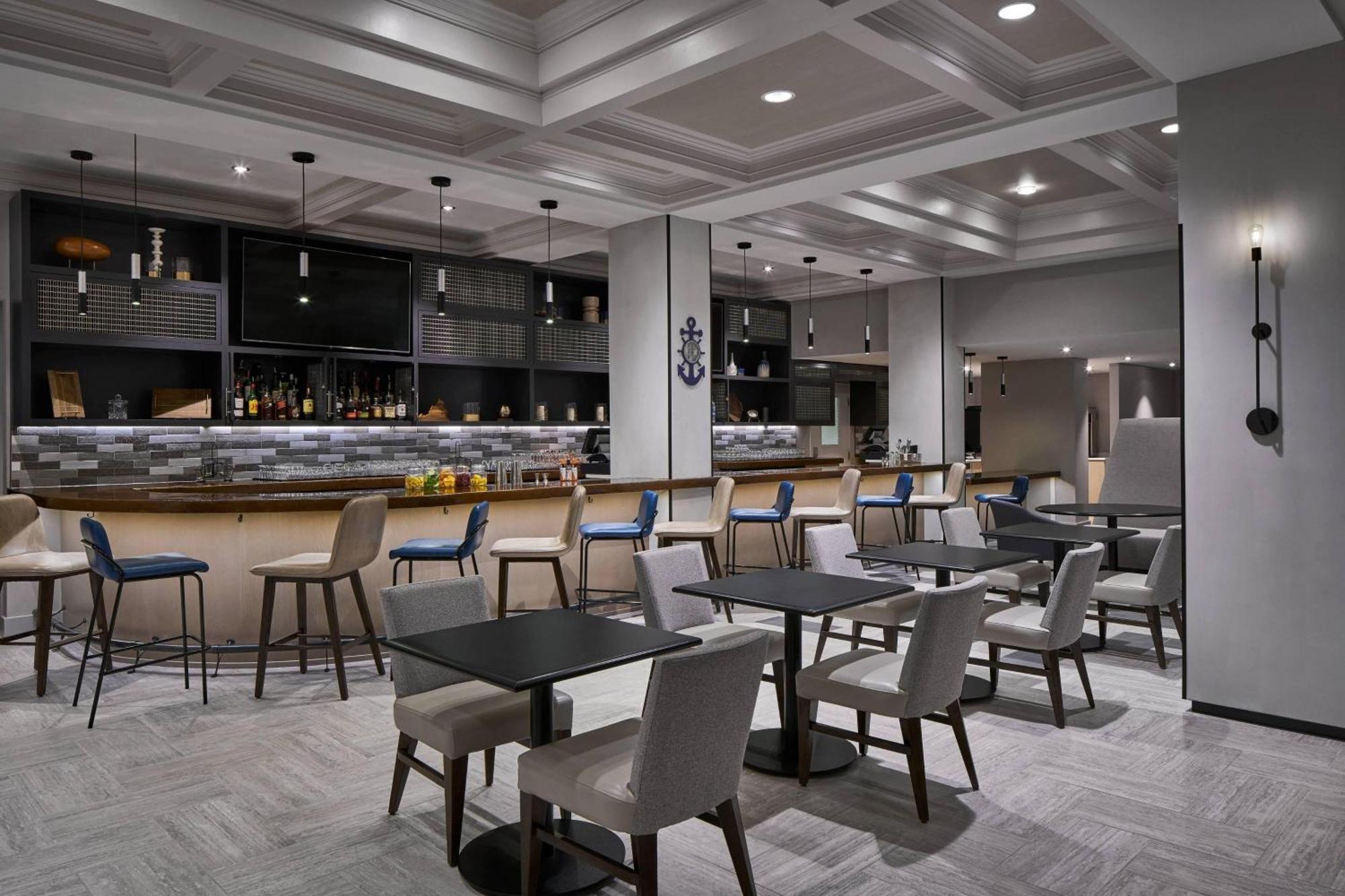 Hotel Delta By Marriott Airport Norfolk