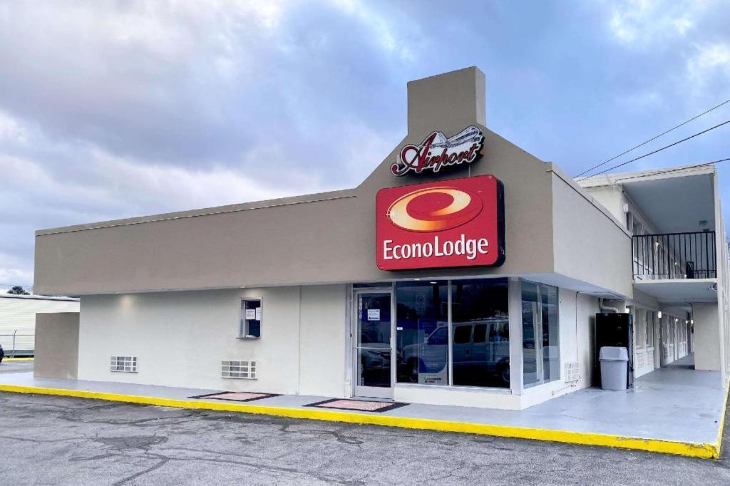 Econo Airport