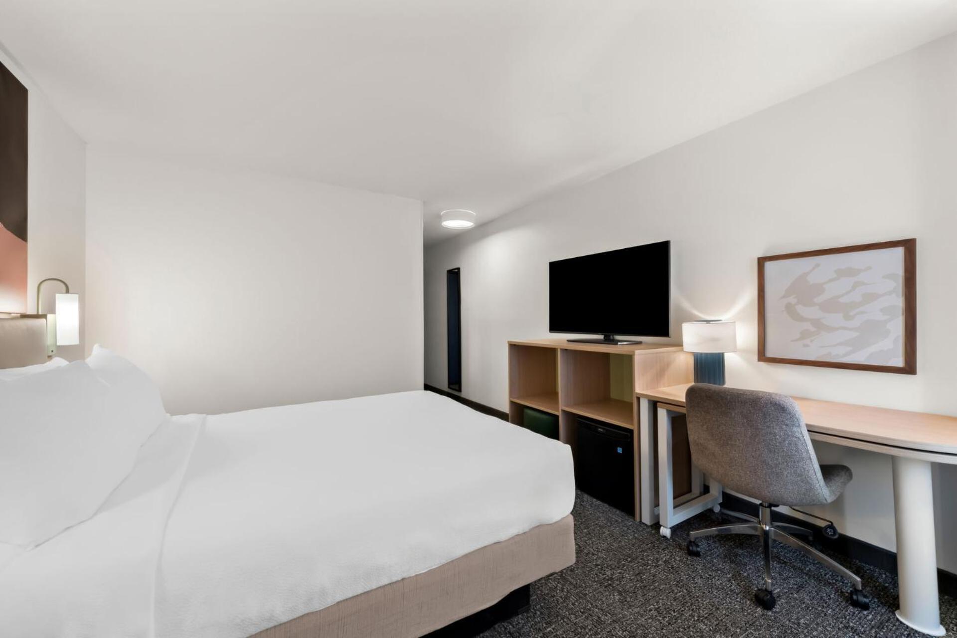 Spark By Hilton 3*