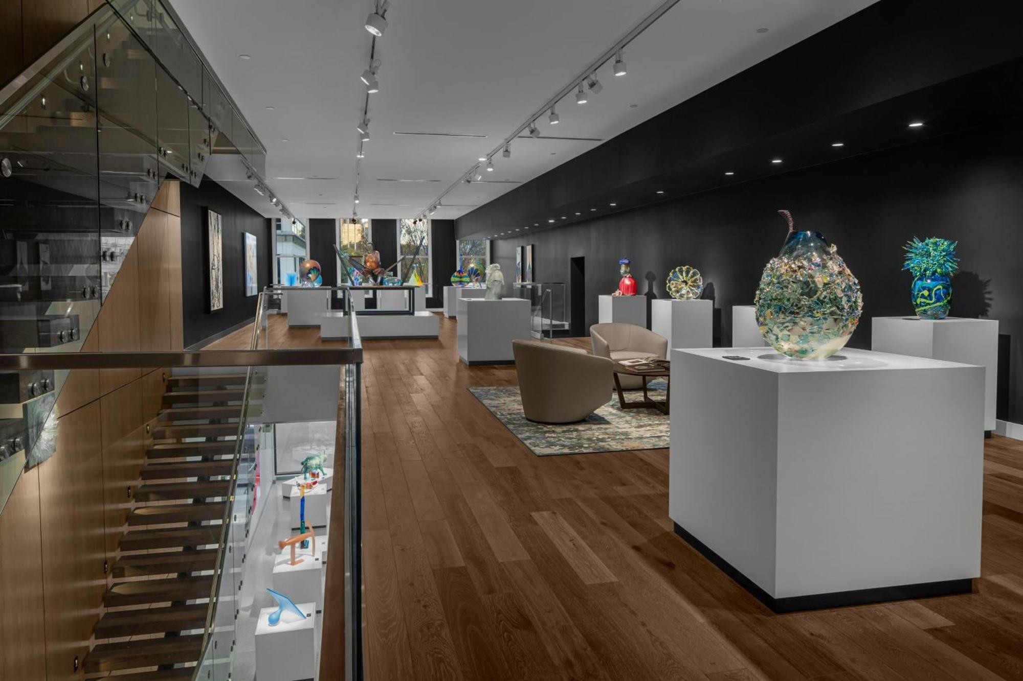 Glass Light & Gallery, Autograph Collection 4*