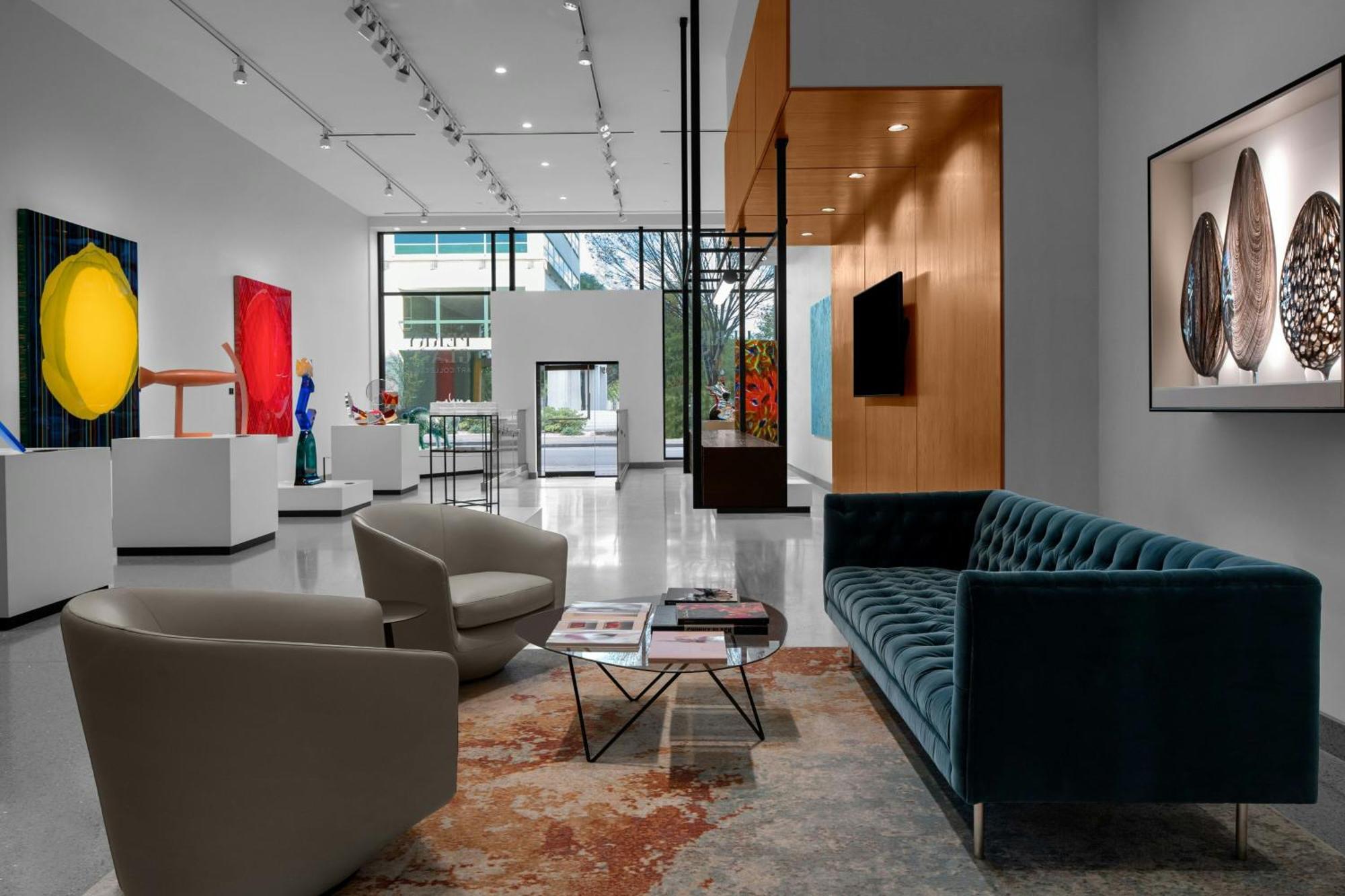 Hotel Glass Light & Gallery, Autograph Collection