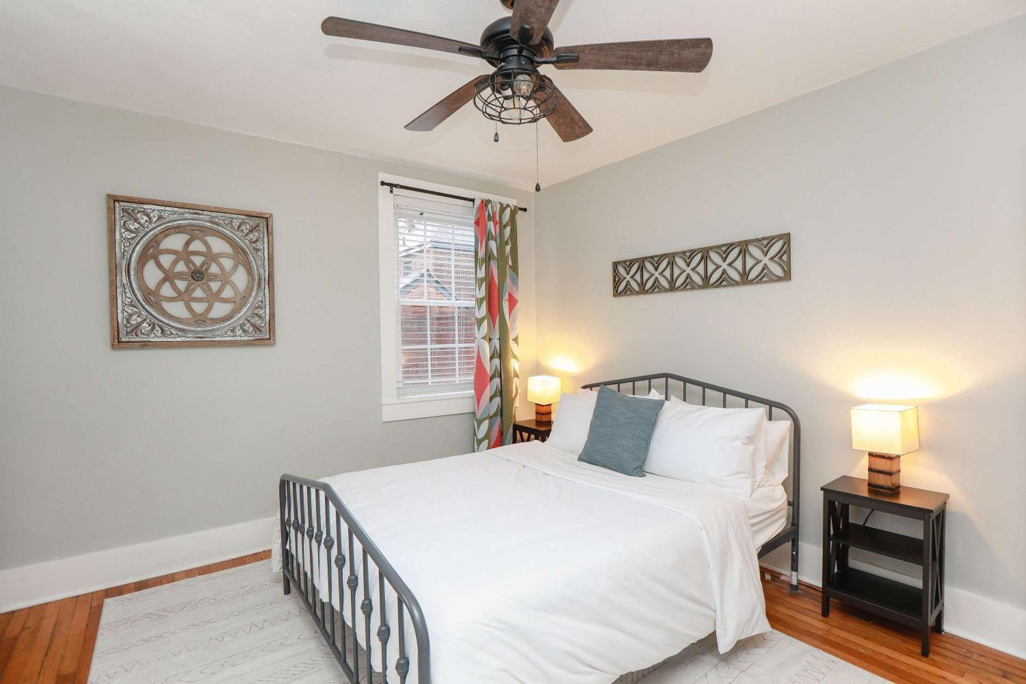Apartment Sojourn At Colley Manor Unit 2 Sleeps 4