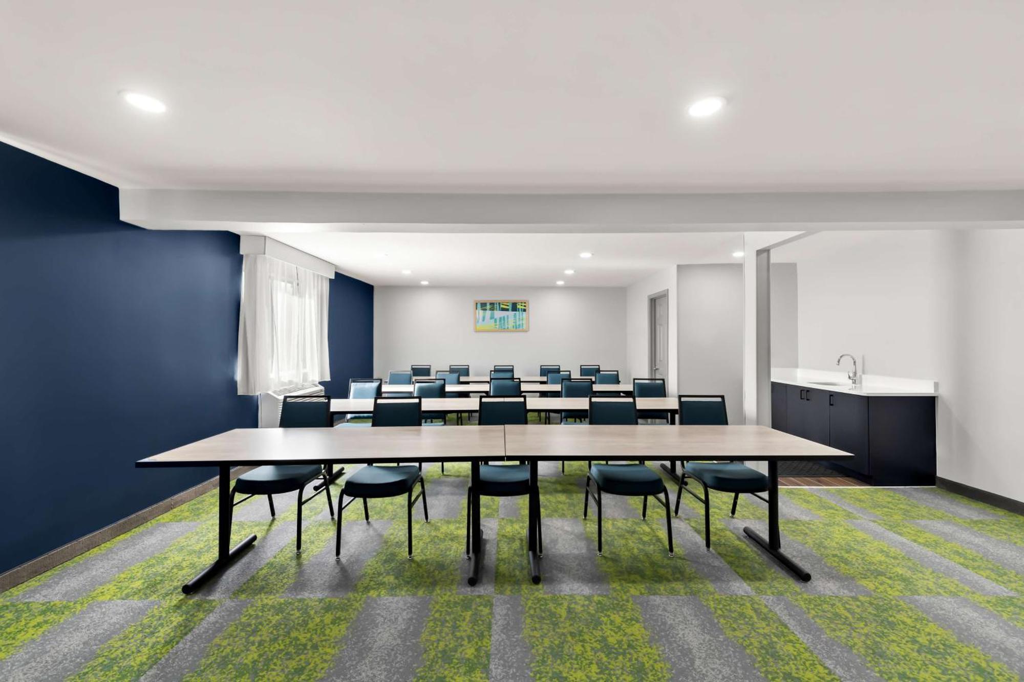 Spark By Hilton Hotel Norfolk