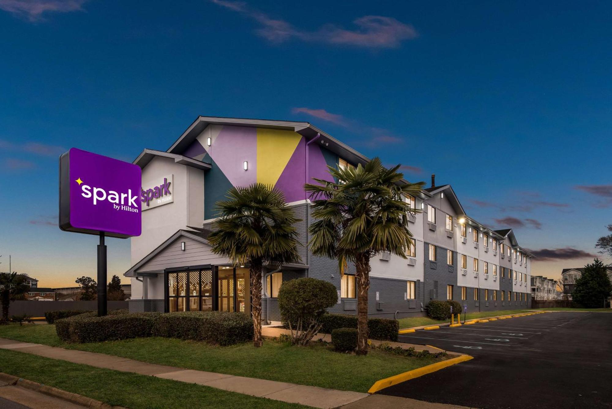 Spark By Hilton 3*